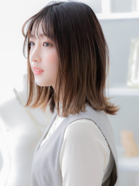 大人可愛い外ハネ小顔ボブ20代30代