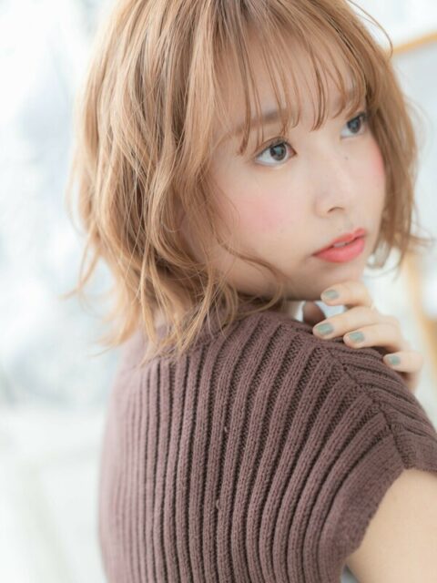 大人可愛いフレンチガーリー小顔ボブ20代30代