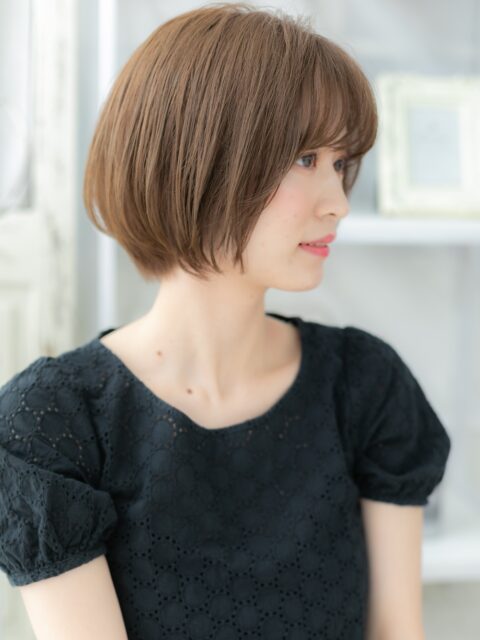 大人可愛いナチュラル小顔ショート20代30代