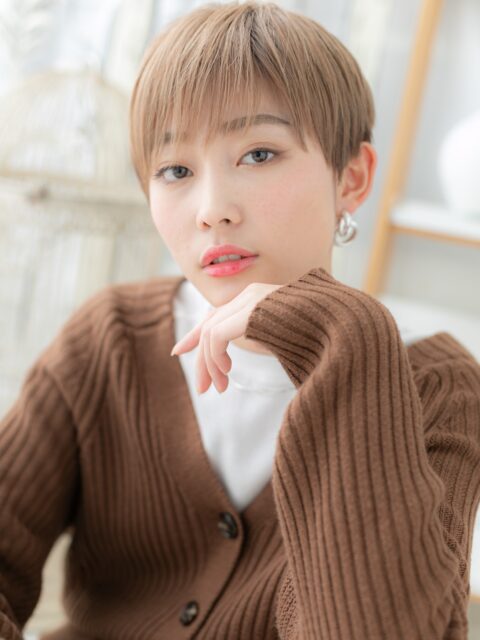 大人可愛い小顔マッシュショート20代30代
