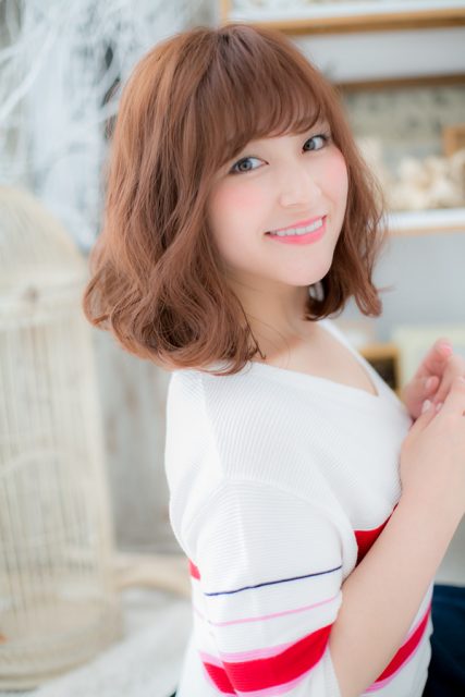 目力UP&amp;大人かわいい♪くせ毛風ミディ
