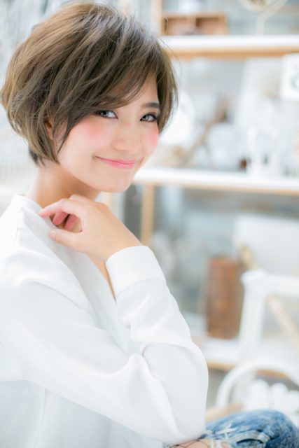 横顔美人&#8230;アシンメトリー大人ボブ