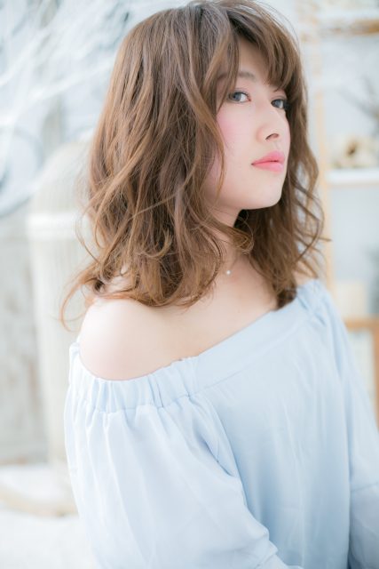 外国人風♪ゆらぎカールセミディ