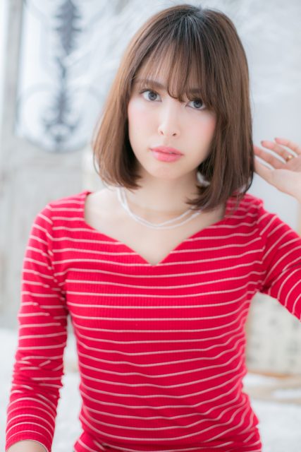 大人シックな小顔前下がりボブ
