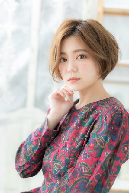 アシンメトリー大人ボブで外国人風グラマラス