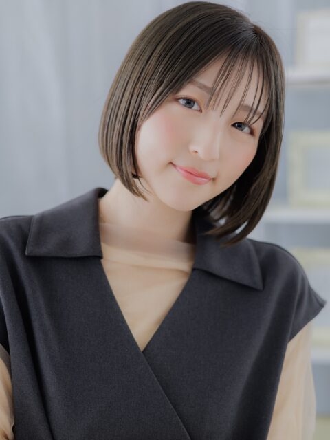 大人可愛い前下がり小顔ボブ20代30代