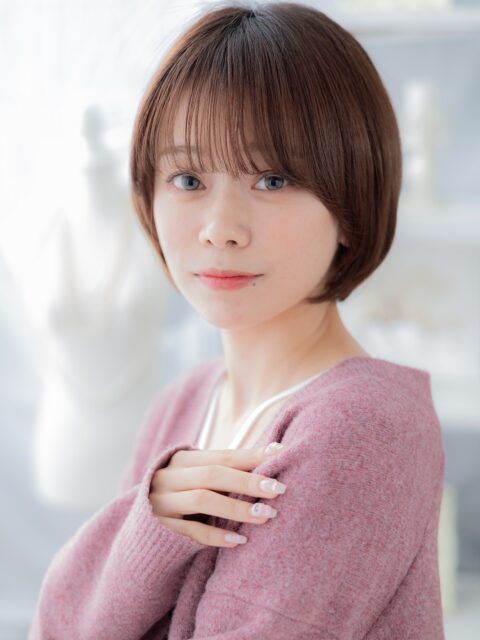 大人可愛いヘーゼルブラウンウルフショート20代30代