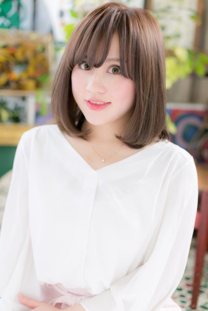 似合わせ小顔ショートのマイナス5歳ヘア