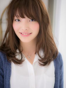 「ワンカールストレート」のSweetロング