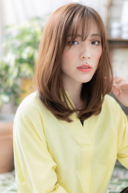 大人かわいいシースルーバングワンカール