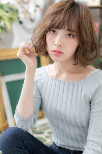 外国人風無造作パーマ小顔ラブゆるふわミディ