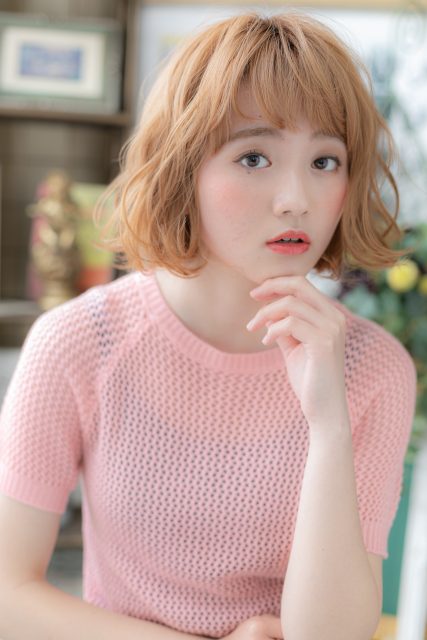 ヘルシーブロンド韓国風ゆるふわAラインボブ