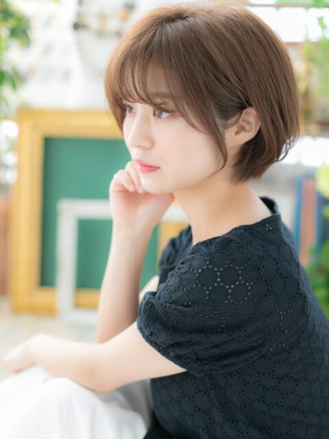大人可愛い耳掛け小顔ショート20代30代