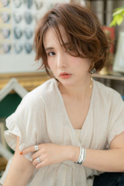 丸顔さん 小顔への勧め 大宮 鈴木 ブログ 大宮の美容室 美容院 Bliss大宮店 丸顔さん 小顔への勧め 大宮 鈴木 ブログ 大宮の美容室 美容院 Bliss大宮店