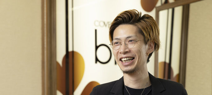 スタッフインタビュー