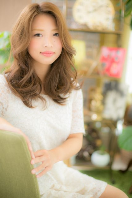 大きめカールが可愛い☆甘すぎないロング
