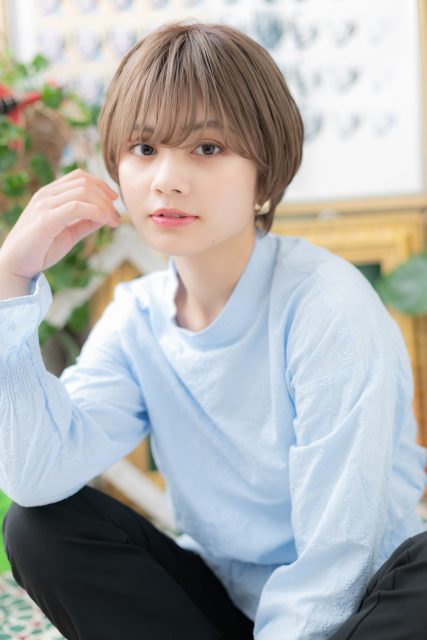 ミルキーベージュで外国人風小顔セシルカット