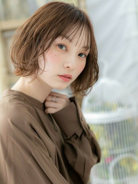 大人可愛いくせ毛風小顔ボブ20代30代