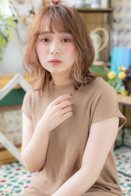 斜めバングで目力UP！外国人風小顔プリカール