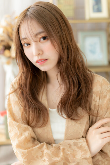 波巻きウェーブ大人ガーリーフェミニンロング