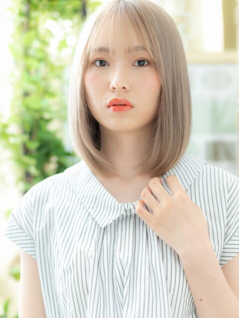 大人可愛い韓国風ハイトーン小顔ボブ20代30代