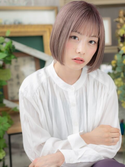 大人可愛いミルクティーピンク小顔ボブ20代30代