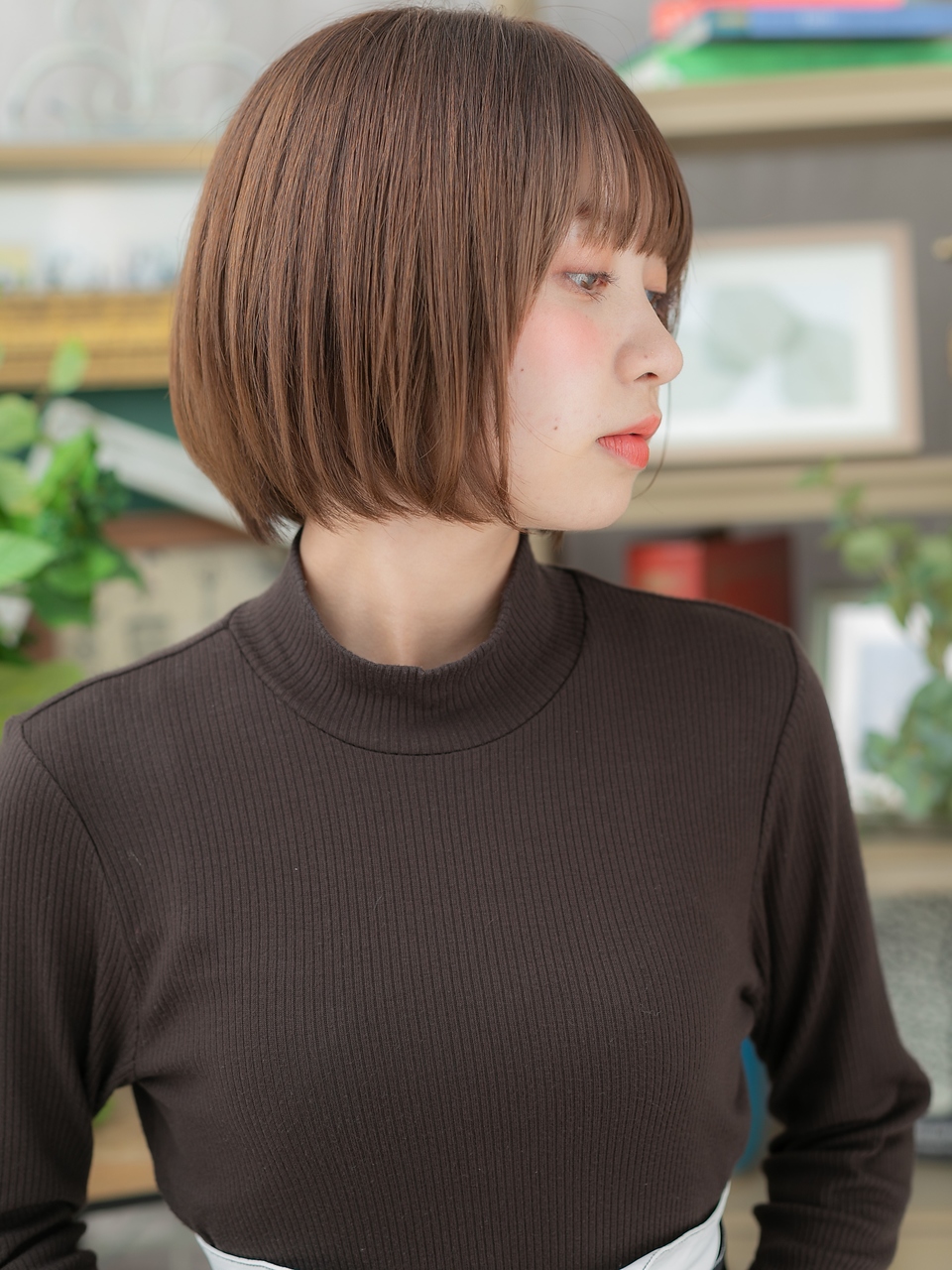 大人可愛いことりベージュ小顔ボブ20代30代