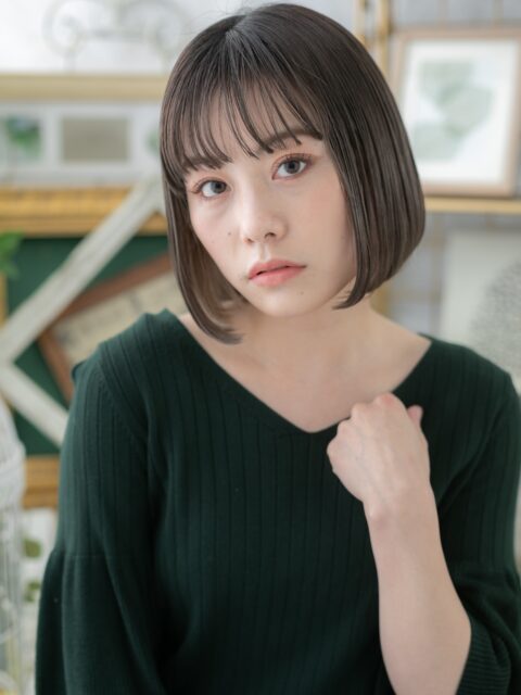 大人可愛い切りっぱなし小顔ボブ20代30代