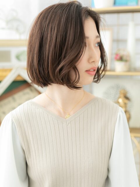 大人可愛いふんわりカール小顔ボブ20代30代