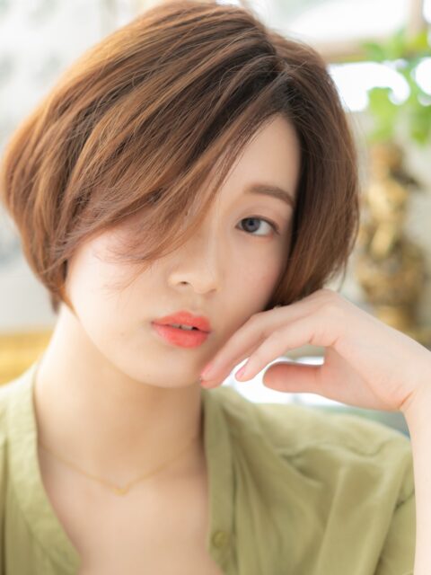大人可愛いアシンメトリー前下がりボブ20代30代