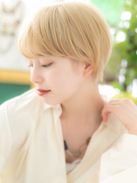 大人可愛いハイトーン外国人風ショート20代30代