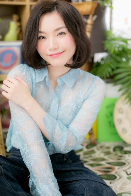 黒髪ダークアッシュ前下がりワンレンボブディ