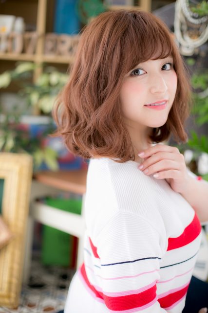 目力UP&amp;大人かわいい♪くせ毛風ミディ