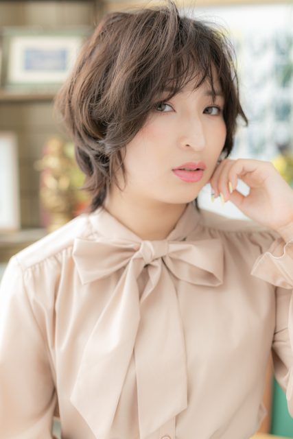 外国人風ゆるふわカール小顔抜け感ボブウルフ