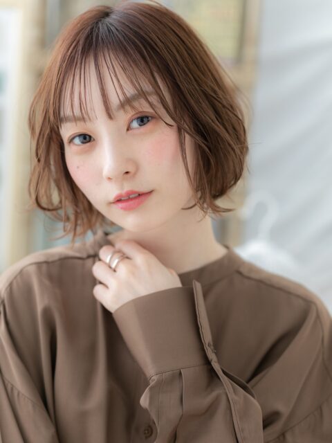 大人可愛い小顔ボブウルフ20代30代
