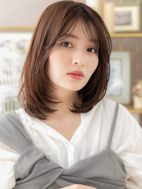 大人可愛い姫カットレイヤーミディアム20代