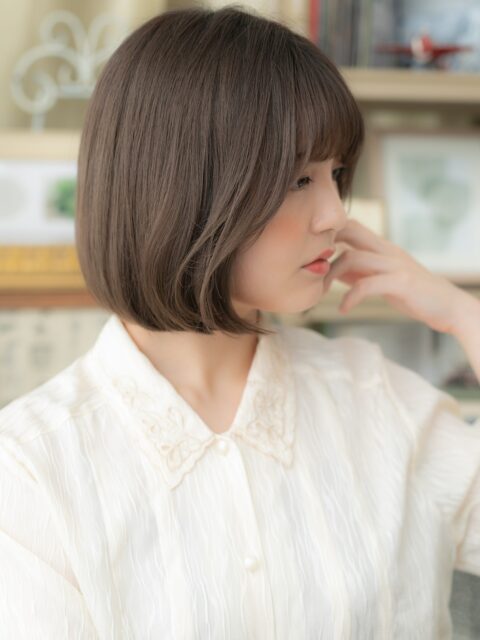 大人可愛いストレート小顔ボブ20代30代