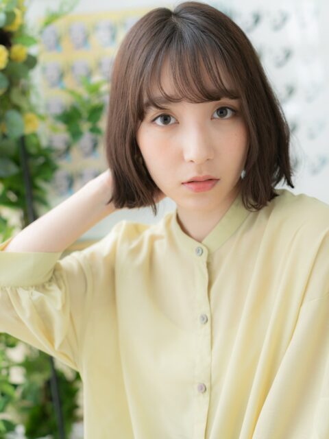 大人可愛いくすみベージュ外ハネボブ20代30代