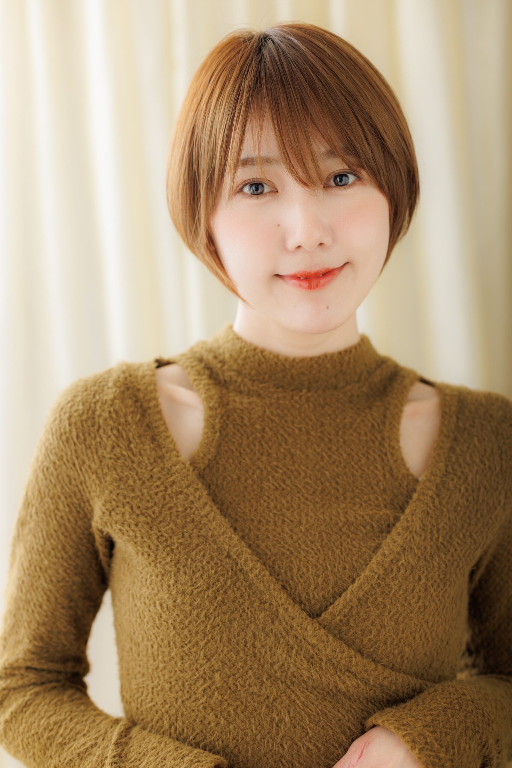 #フェザー／ウザバング #フレームレイヤー #ストレート #ひし形 #ナチュラル