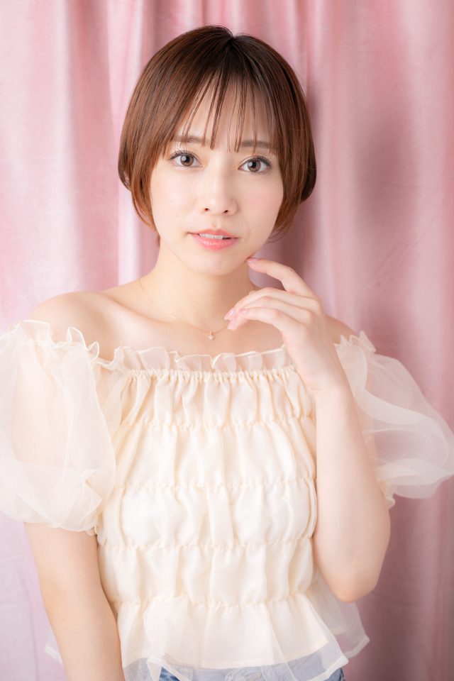 大人かわいい小顔ひし形ショート 20代30代40代