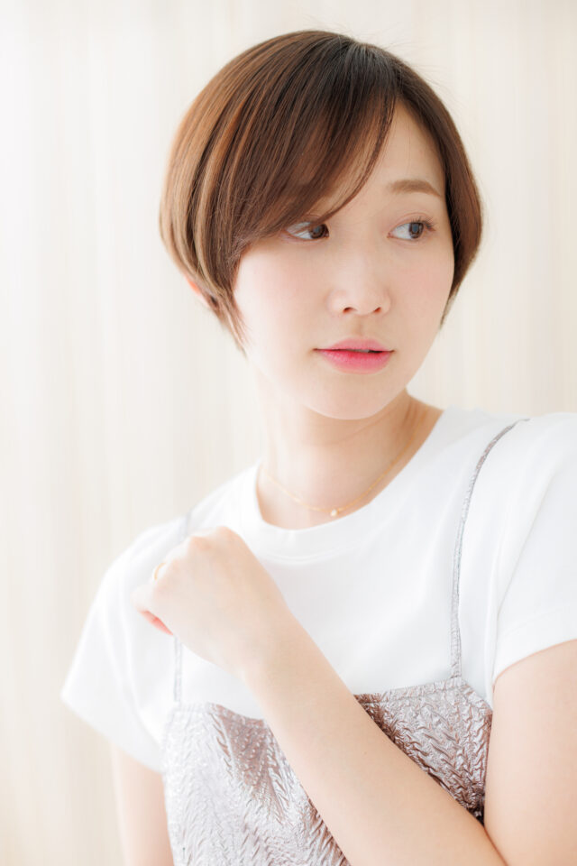 大人可愛い韓国風小顔ショート20代30代