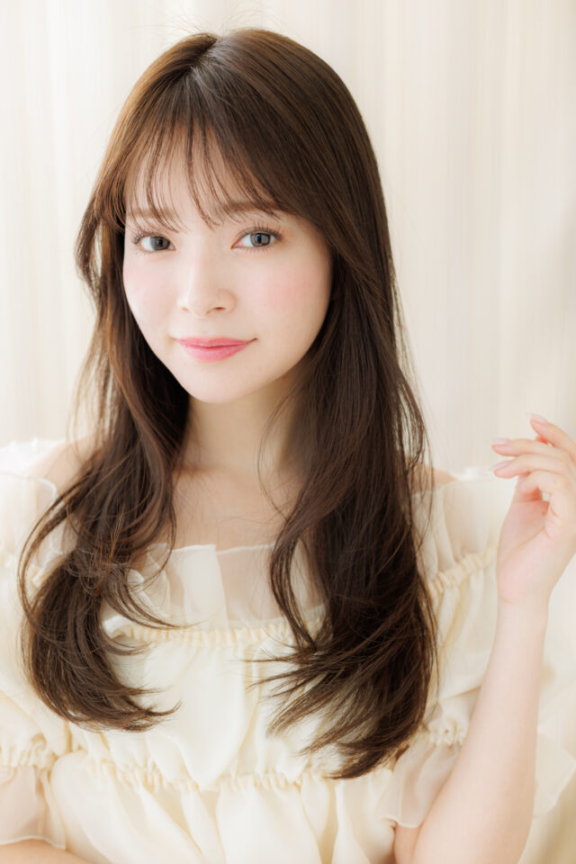 大人可愛いグレージュロング20代30代