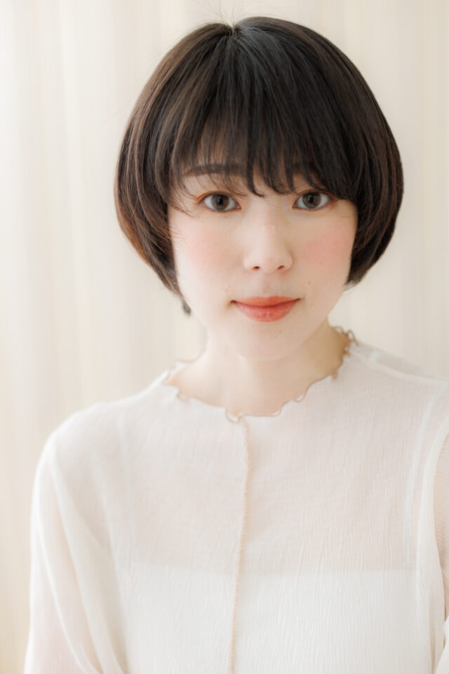 大人可愛い小顔丸みショート20代30代