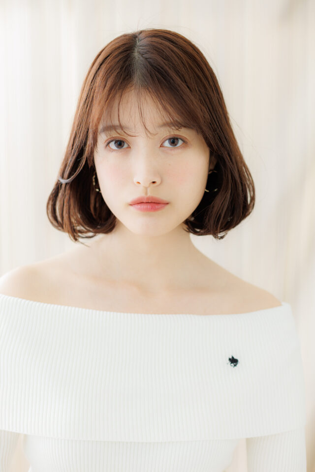 大人可愛いエアリー小顔ボブ20代30代