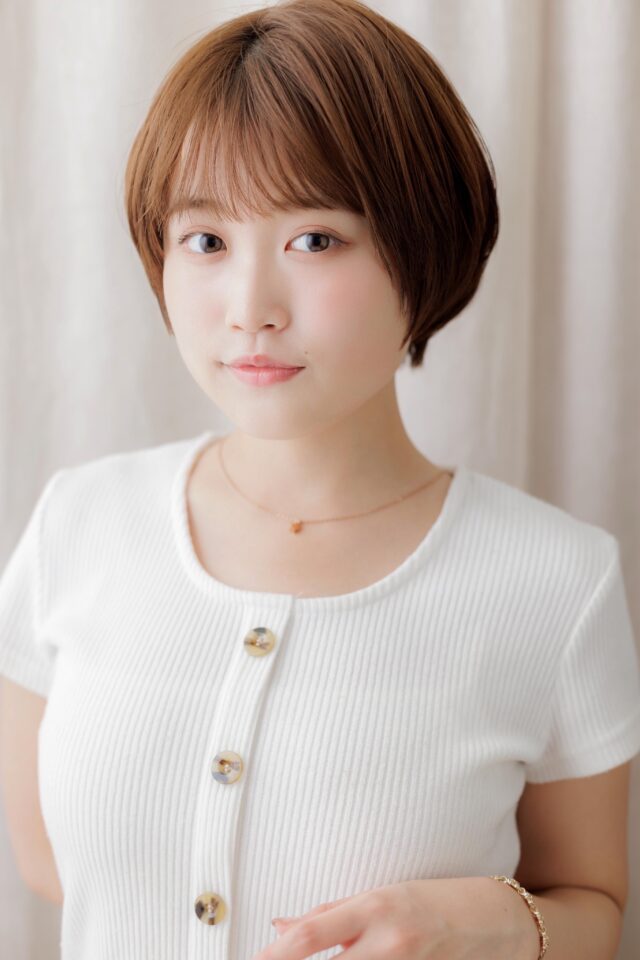 大人可愛い前下がりショートヘア20代30代