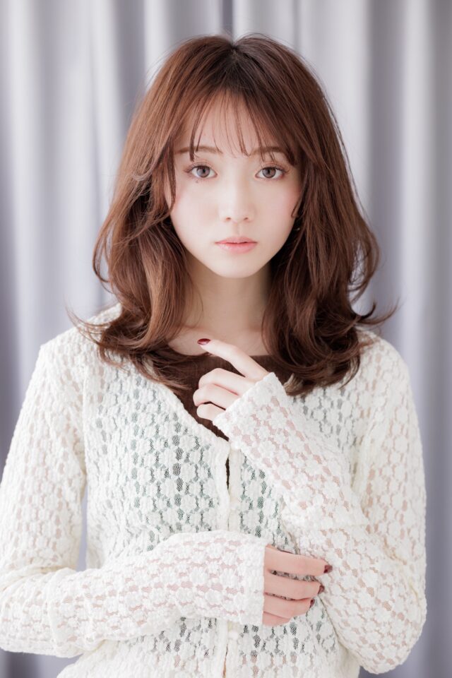 大人可愛いエアリー小顔ミディアム20代30代