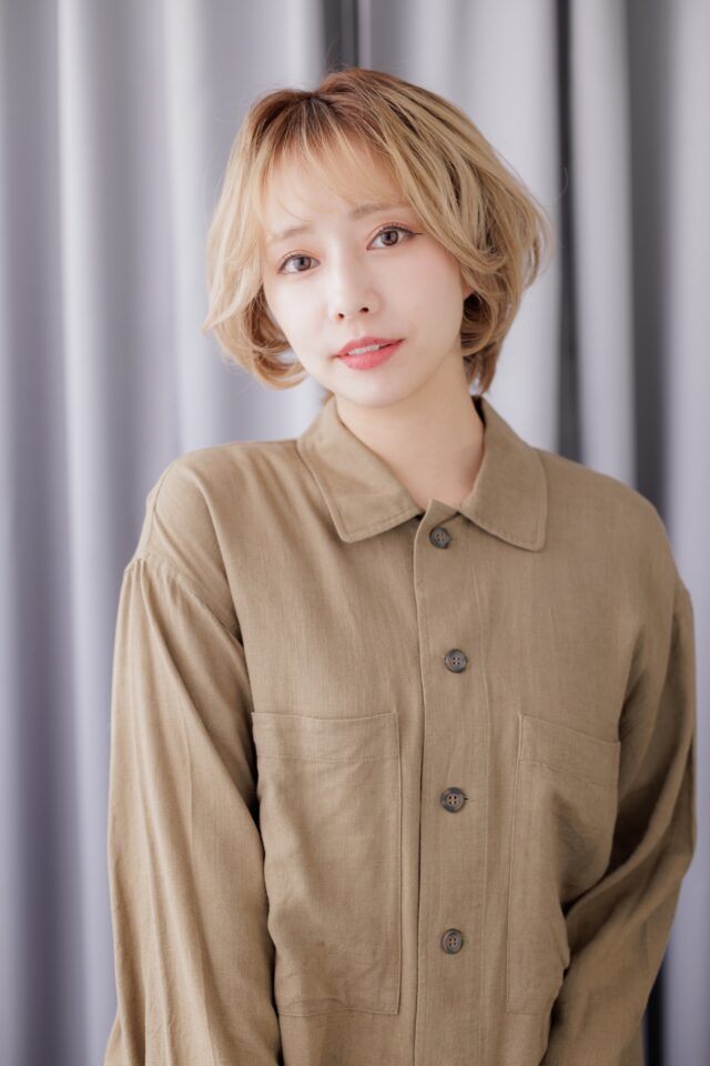 大人可愛い外国人風小顔ショート20代30代